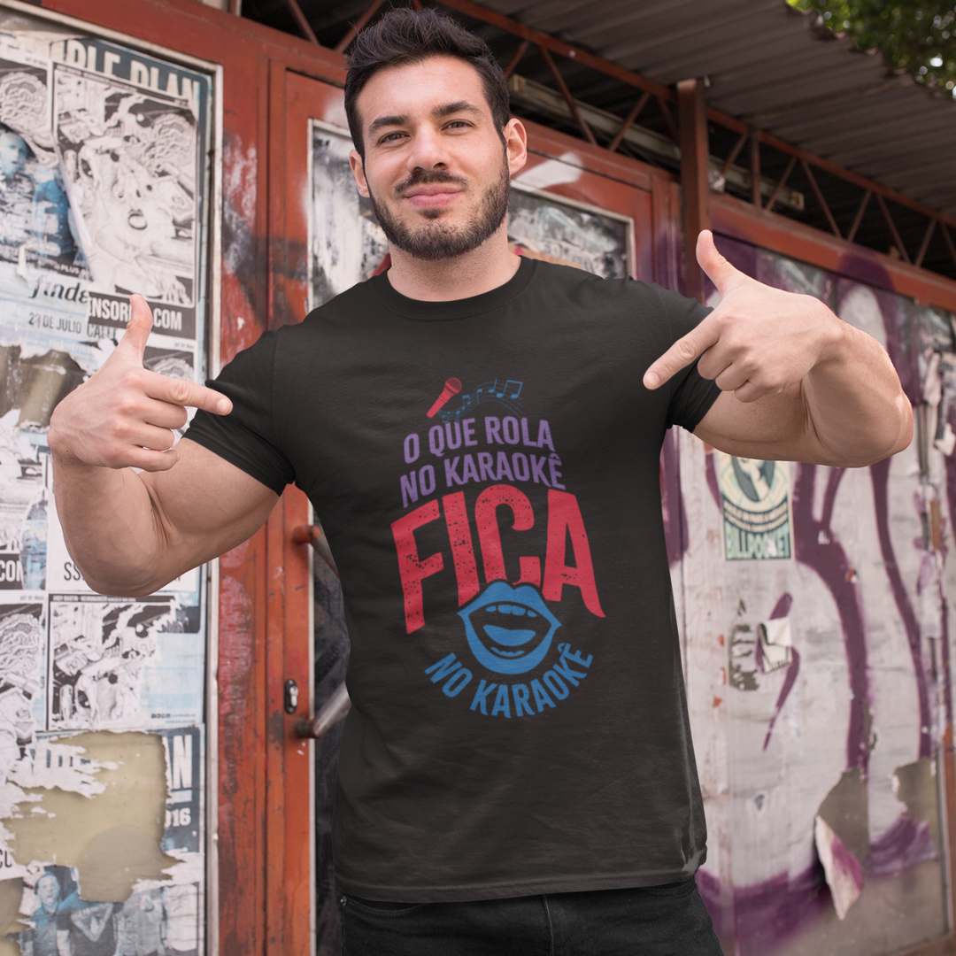 Camiseta - O Que Rola no Karaokê Fica no Karaokê