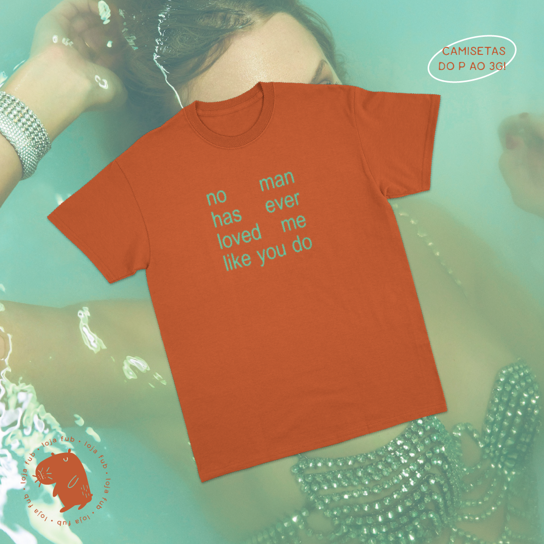 Camiseta Actually Romantic