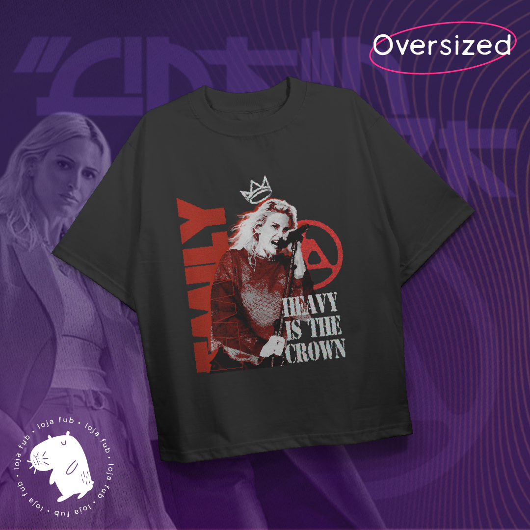 Camiseta Oversized Heavy Is the Crown