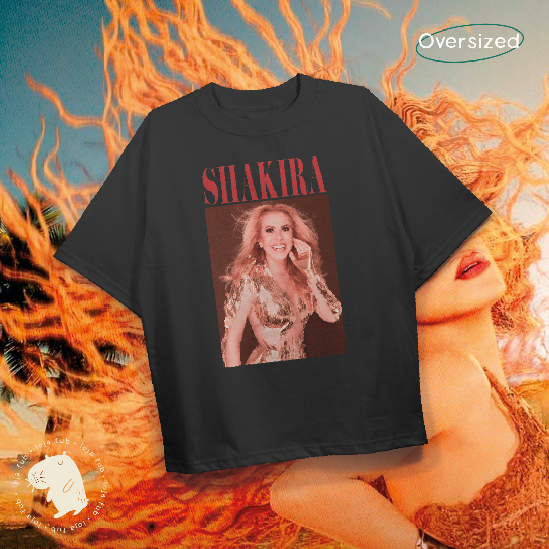 Camiseta Oversized Shakira