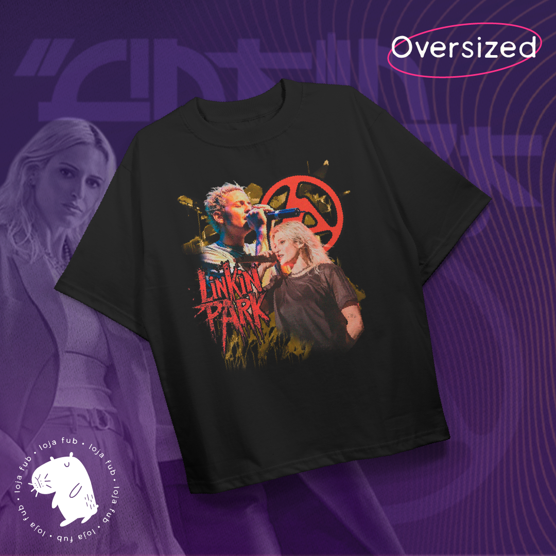 Camiseta Oversized Chester e Emily