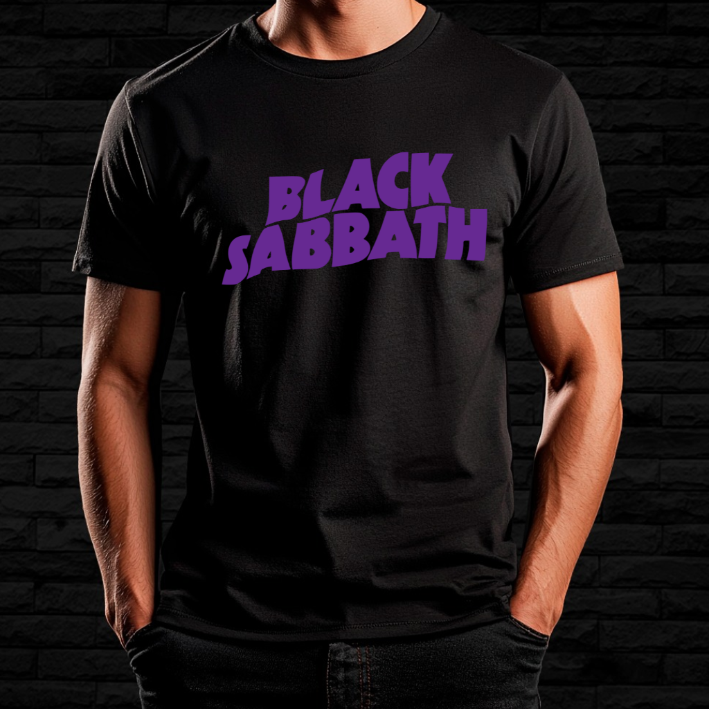 Nome do produto:  Camiseta Black Sabbath - Purple Logo | Linha Prime