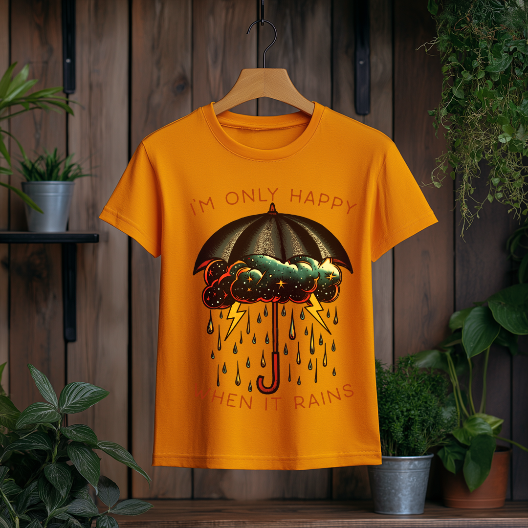 Nome do produto: Camiseta Feminina I\'m Only Happy When It Rains