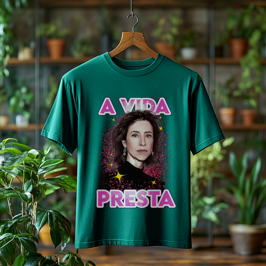 Nome do produto: Camiseta Estonada A Vida Presta