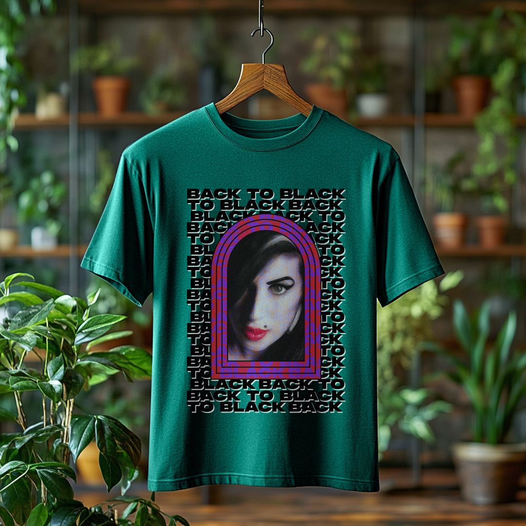 Nome do produto: Camiseta Estonada Amy Winehouse