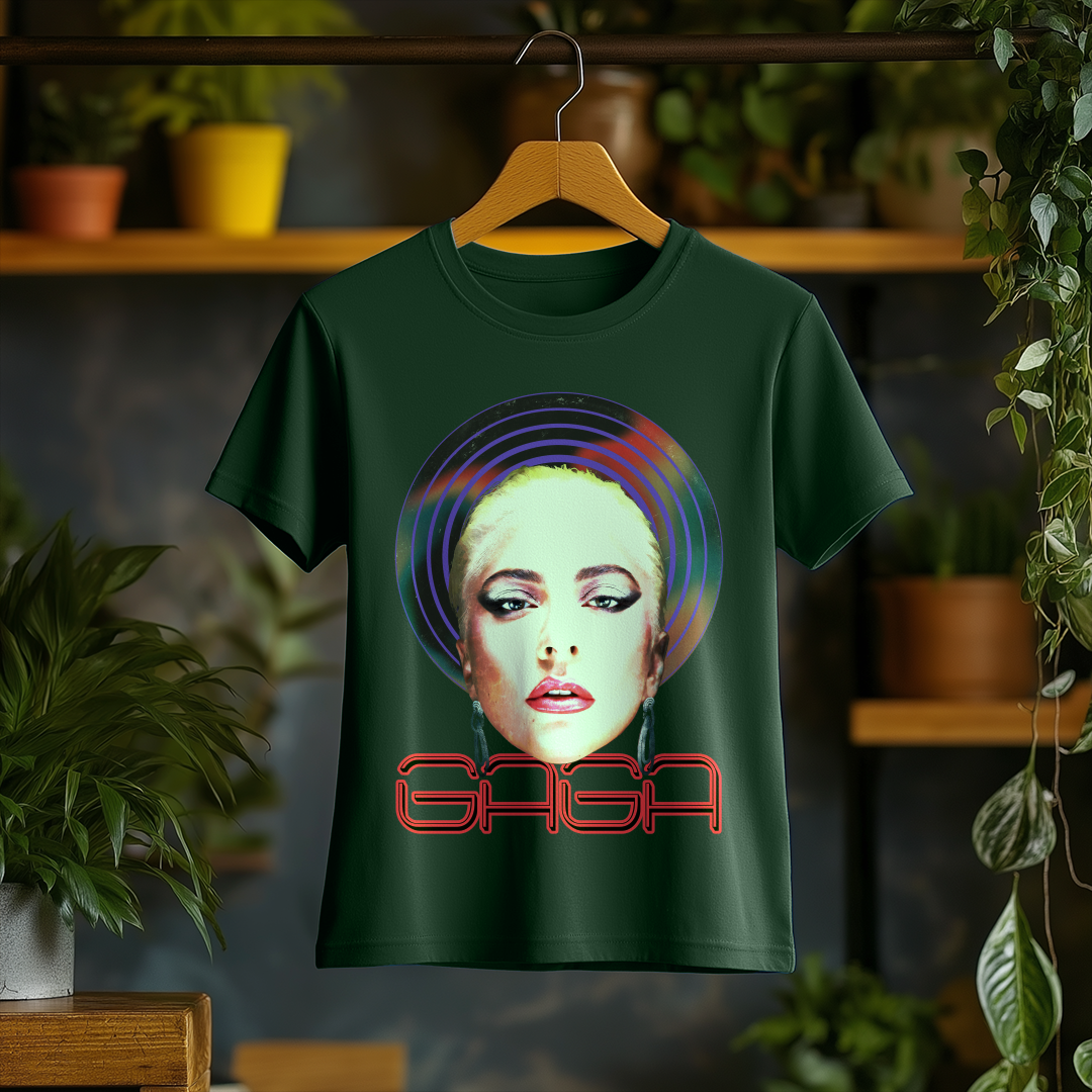 Nome do produto: Camiseta Feminina Lady Gaga