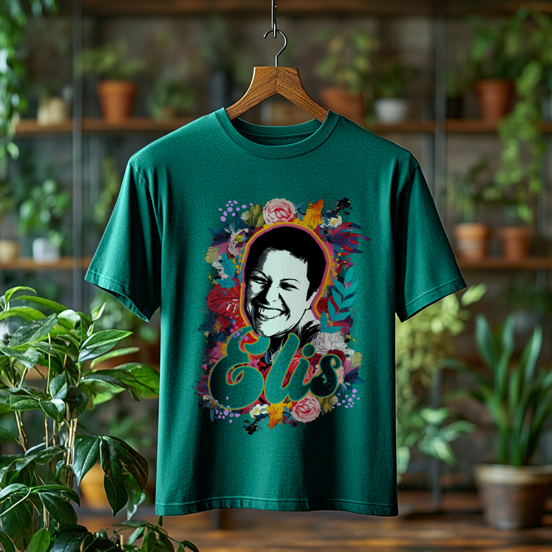 Nome do produto: Camiseta Estonada Sorriso de Elis