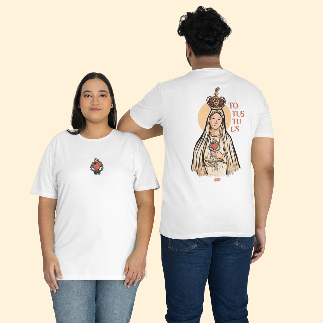 Nome do produto: Camiseta Unissex  - Fátima - Totus Tuus 