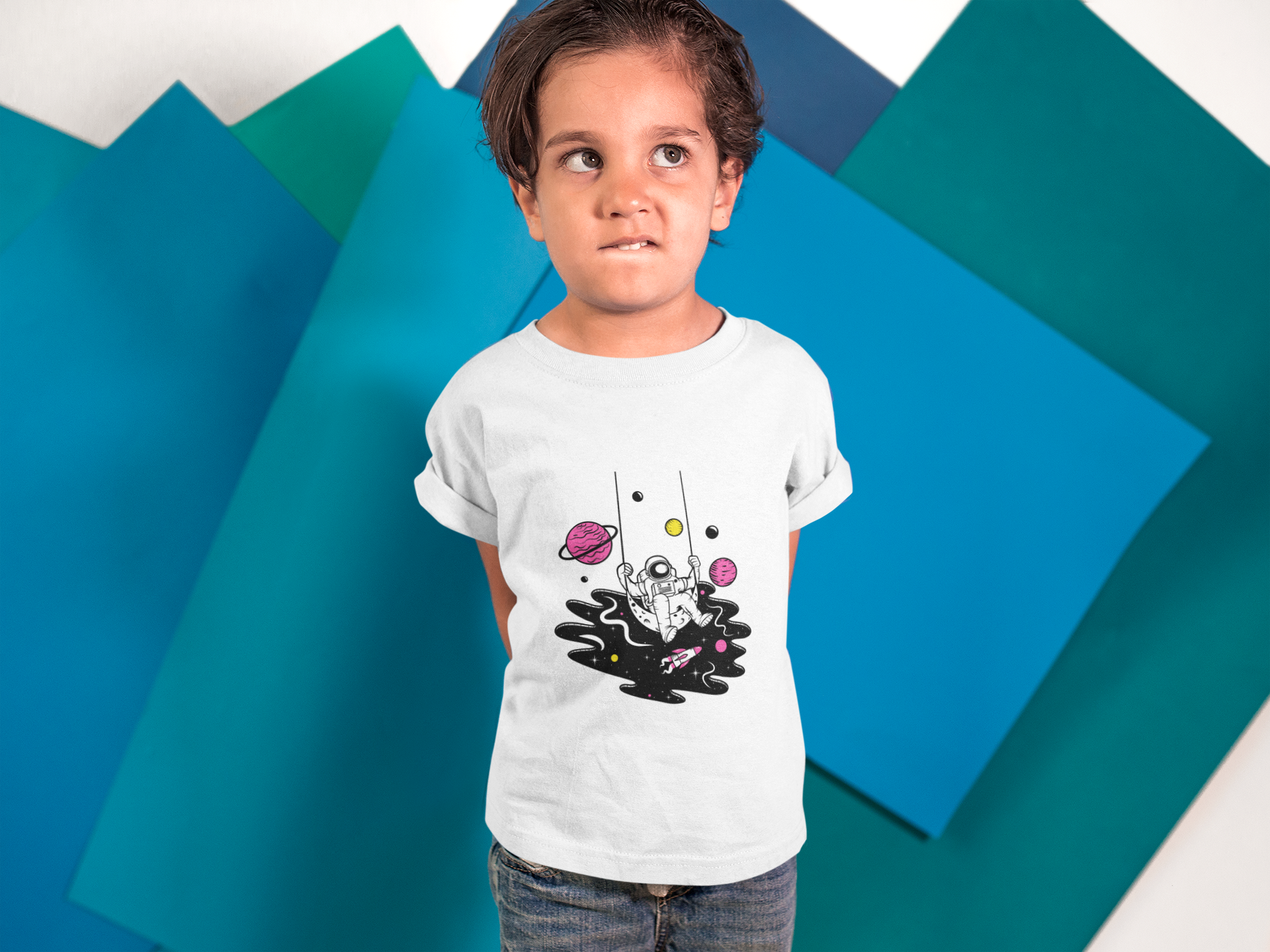 Nome do produto: Camiseta Balançando no Espaço (2 a 14 anos)