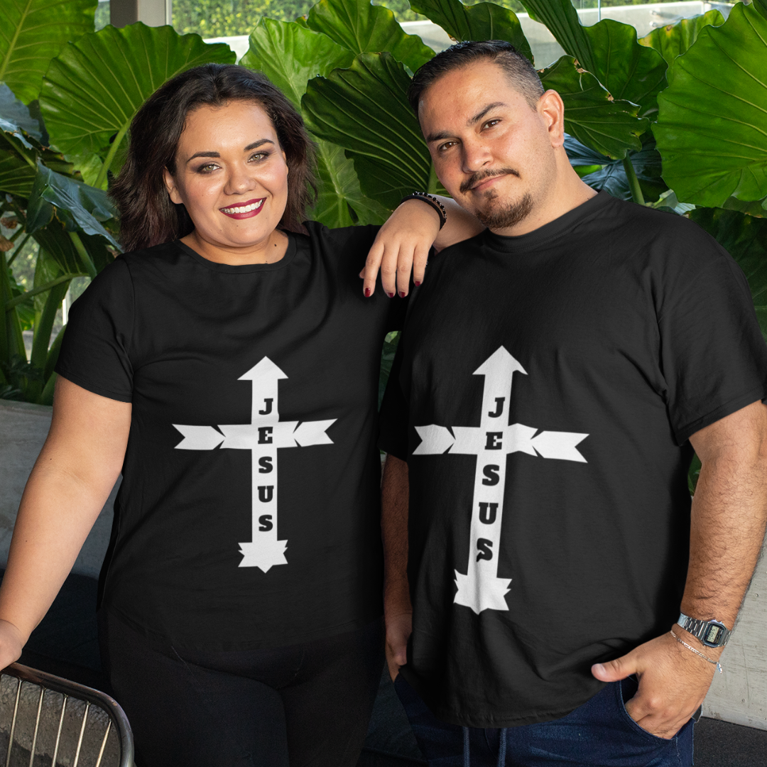 Nome do produto: CAMISA PLUS SIZE JESUS COM SETAS ( varias cores )
