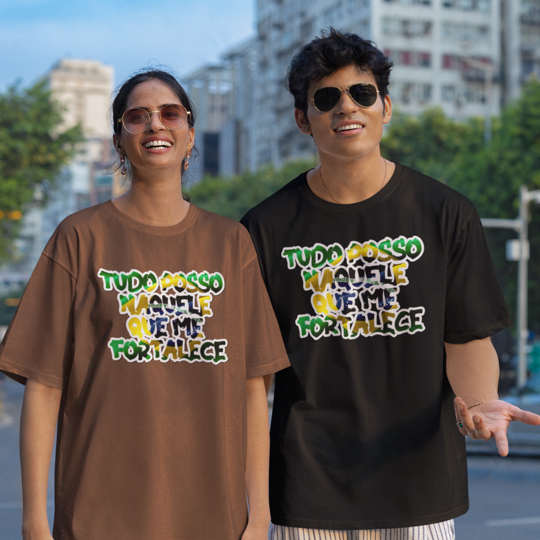 Nome do produto: OVER SIZE TUDO POSSO NAQUELE QUE ME FORTALECE BRASIL ( varias cores )