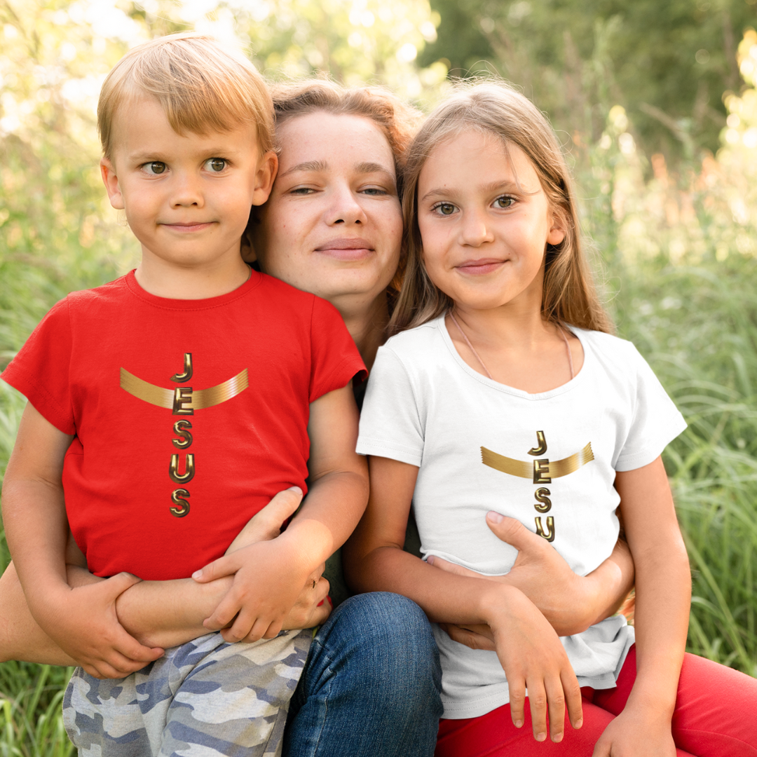 Nome do produto: CAMISA INFANTIL DOURADA JESUS EM CRUZ 2 a 8 ANOS ( varias cores )