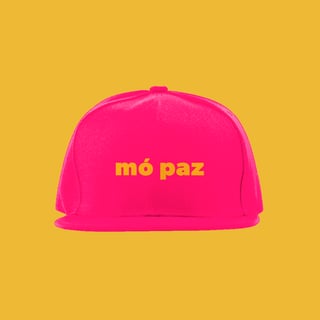 Boné Mó Paz (texto amarelo)