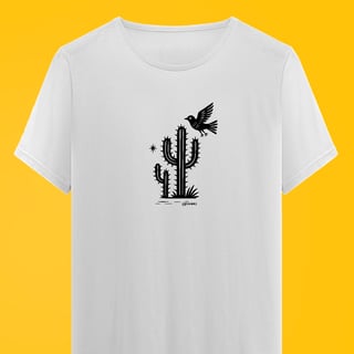 Camiseta Xilo Cactos e Pássaros