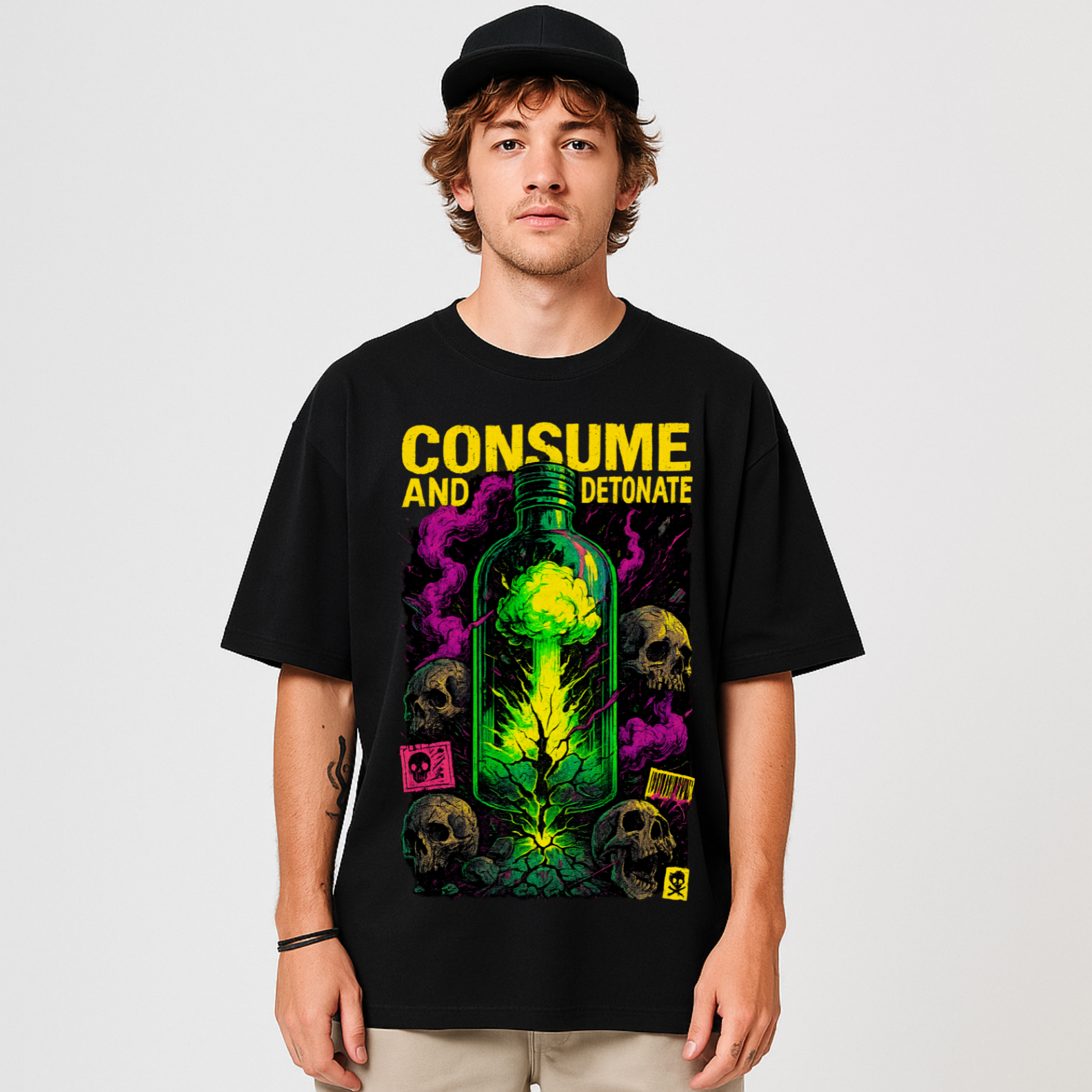 Camiseta Streetwear Oversized Consume and Detonate | Oxvibe