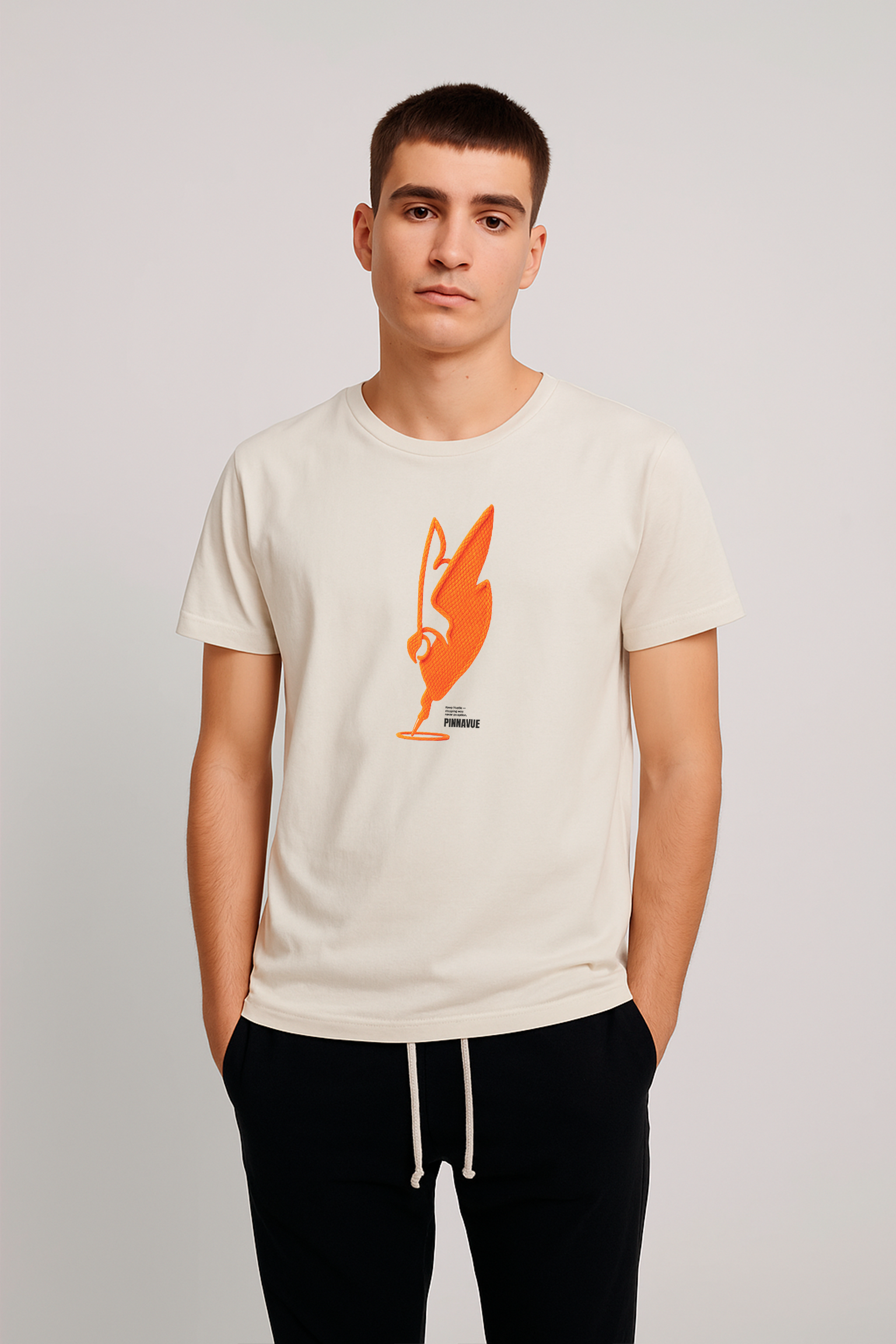 CAMISETA REGULAR PINNAVUE LOGO