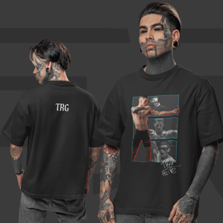 Camiseta Oversized - TRG Franco Atirador Autografada | Arte no peito