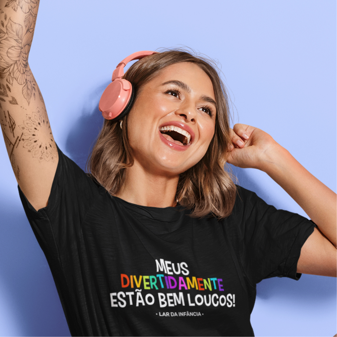 Camiseta Feminina Quality –  Meus Divertidamente Estão Bem loucos 