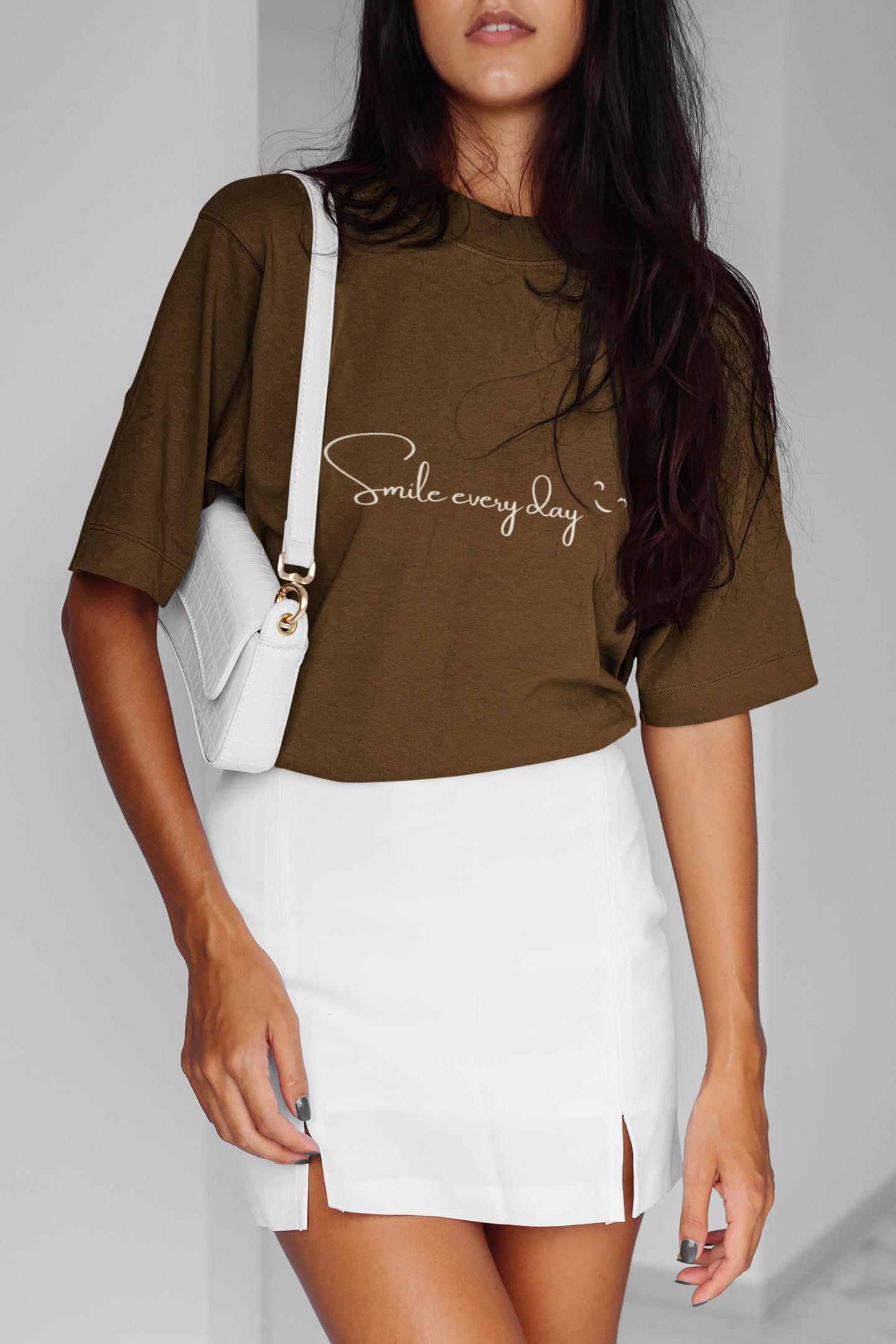 Camiseta Oversized Smile (Escuras)