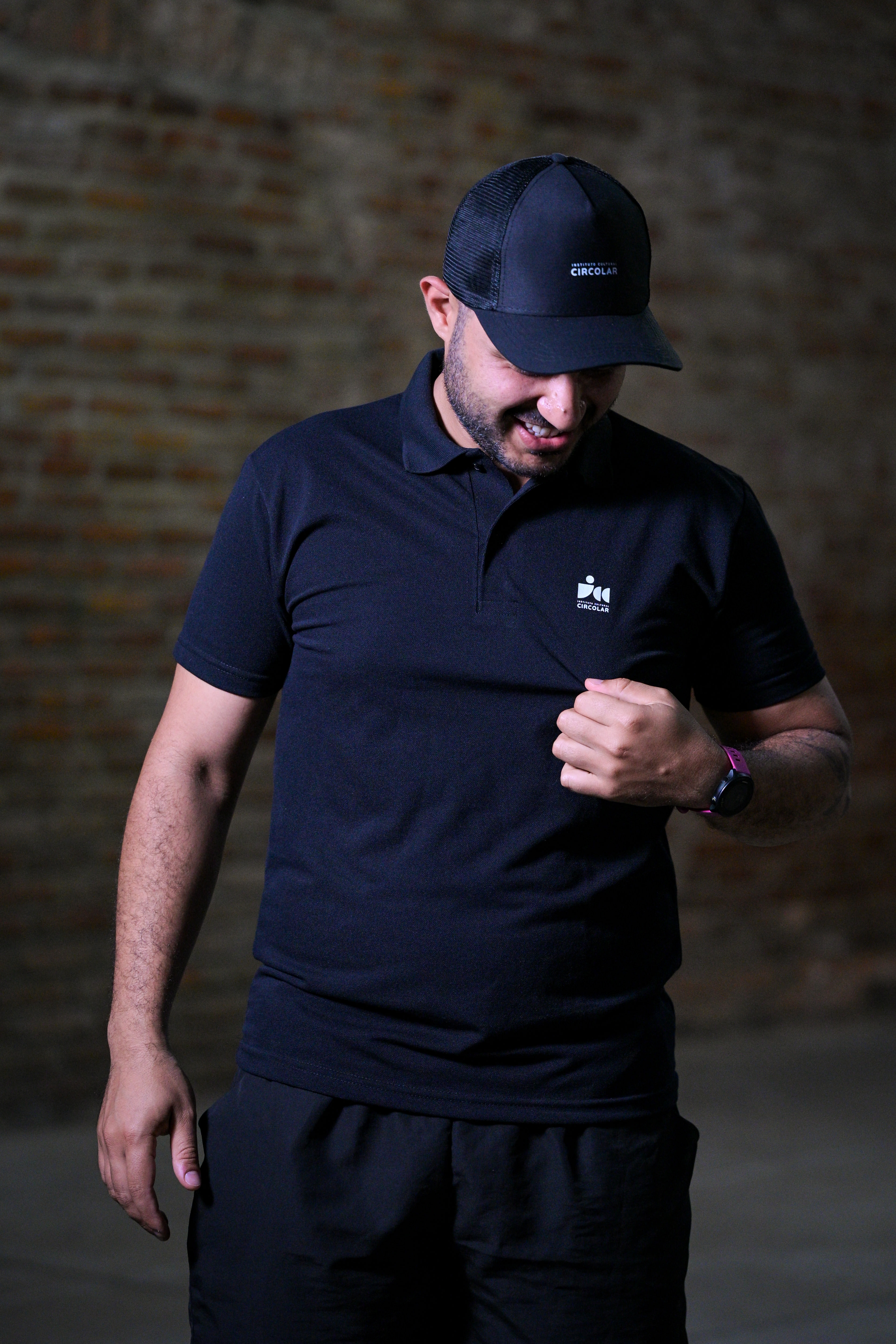 Polo ICC Logo Branca - Instituto Cultural Circolar