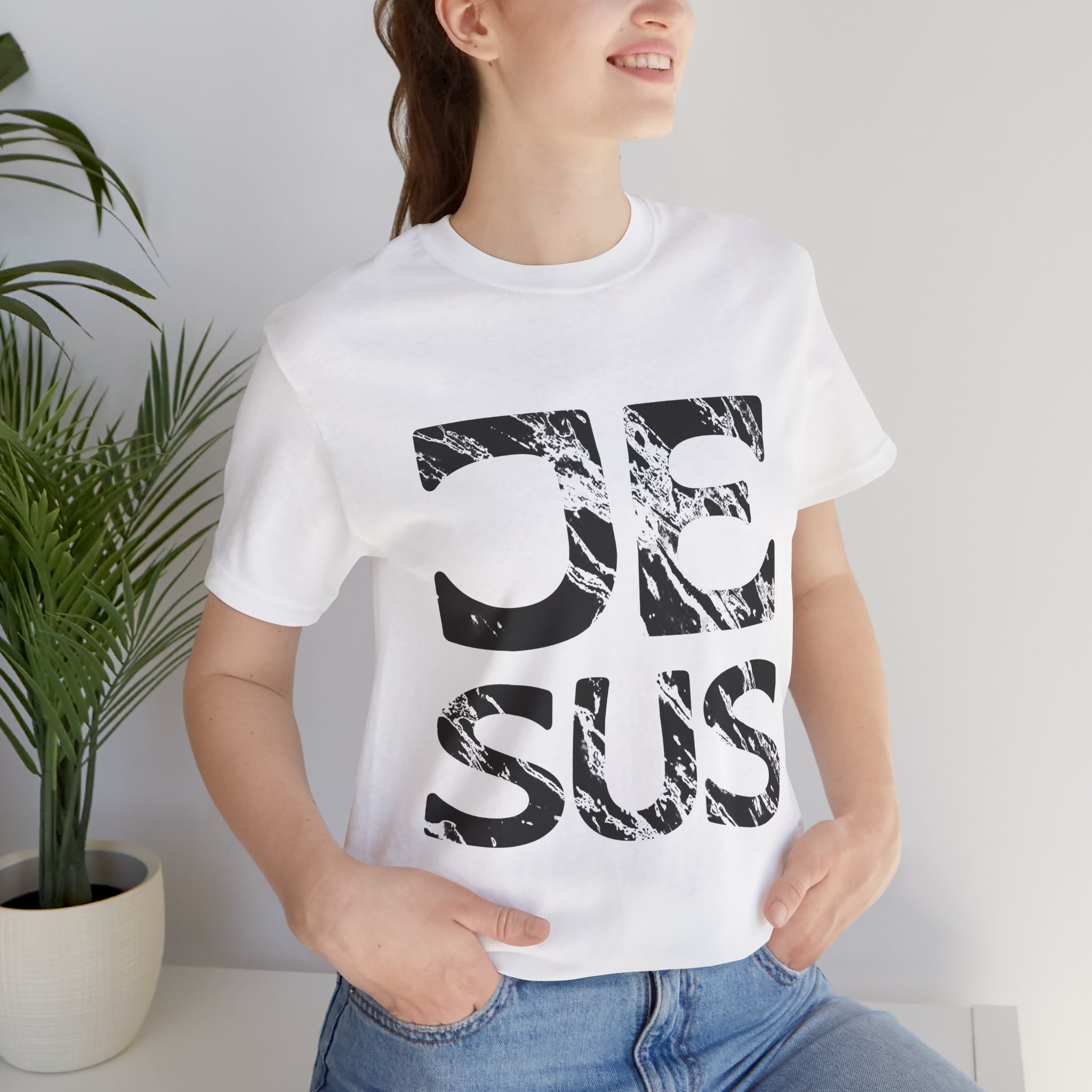 Nome do produto: Camiseta (JESUS)