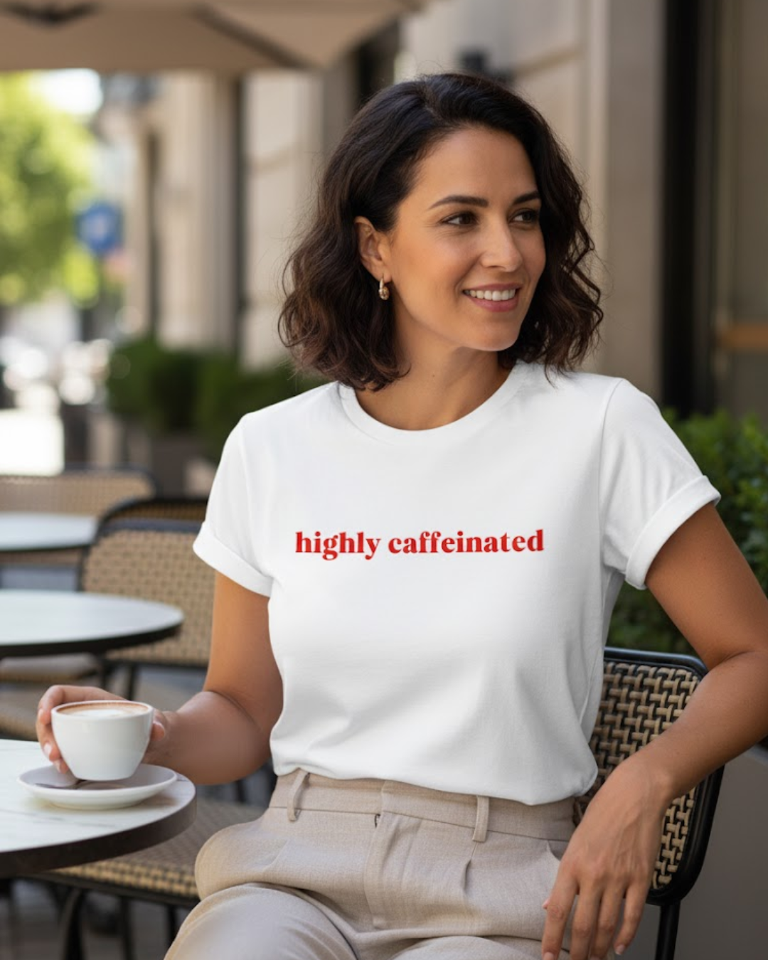 Nome do produto: highly caffeinated (camiseta)