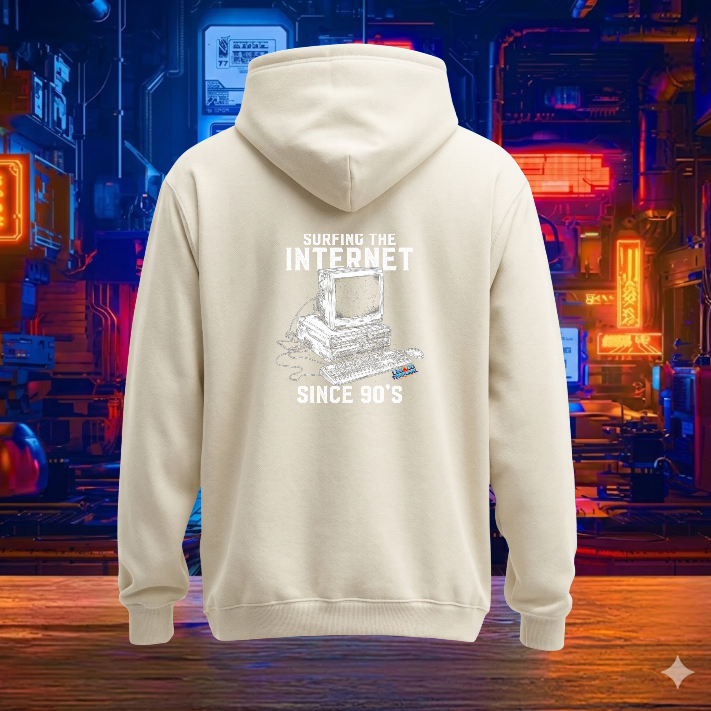 moleton - woman surfing