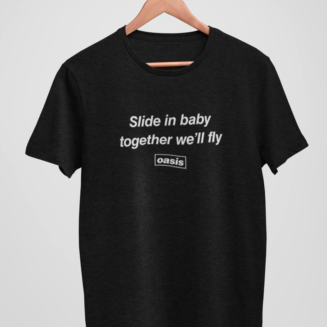 Camiseta Oasis - Slide Away - Algodão 100% Unissex | Retrolhama