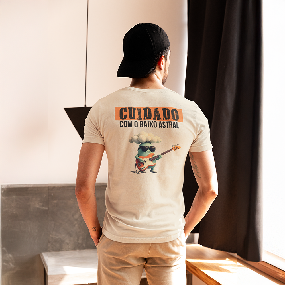 Nome do produto: Camiseta Prime - Cuidado com o Baixo Astral (Back)